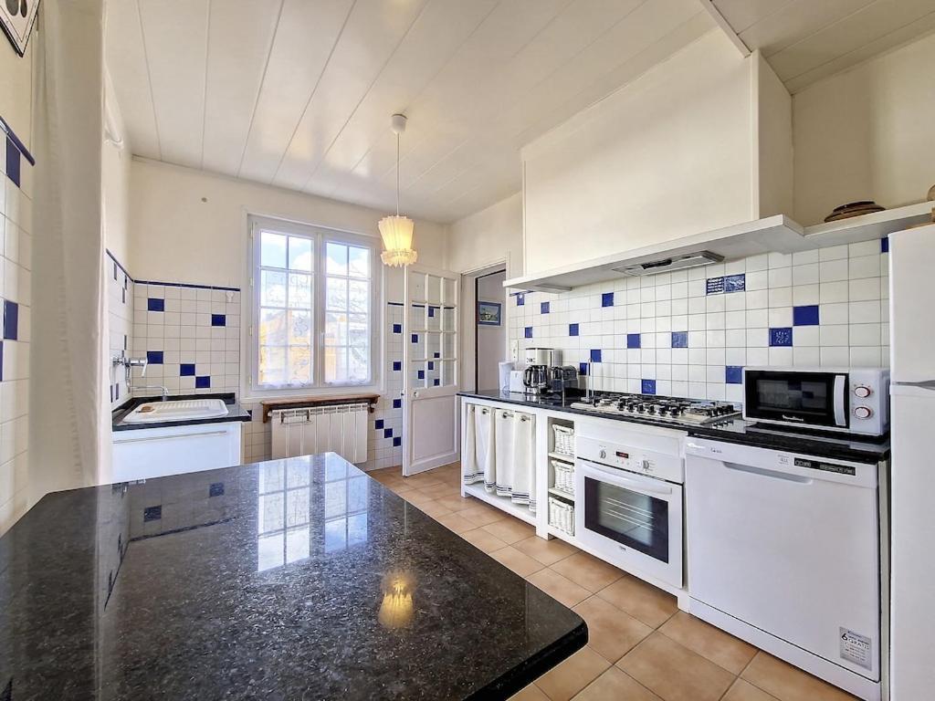 Maison Au Coeur D'Arcangues, Proximite De Biarritz Экстерьер фото